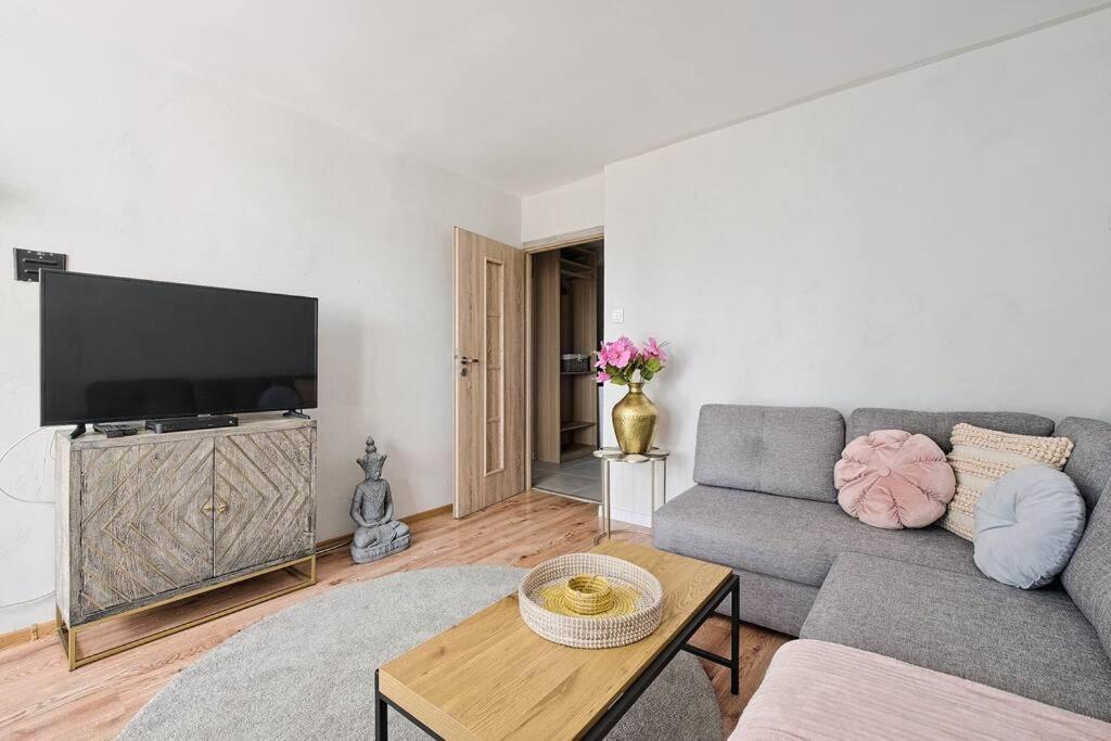 The View Private Emilii Plater 55 Apartment Warschau