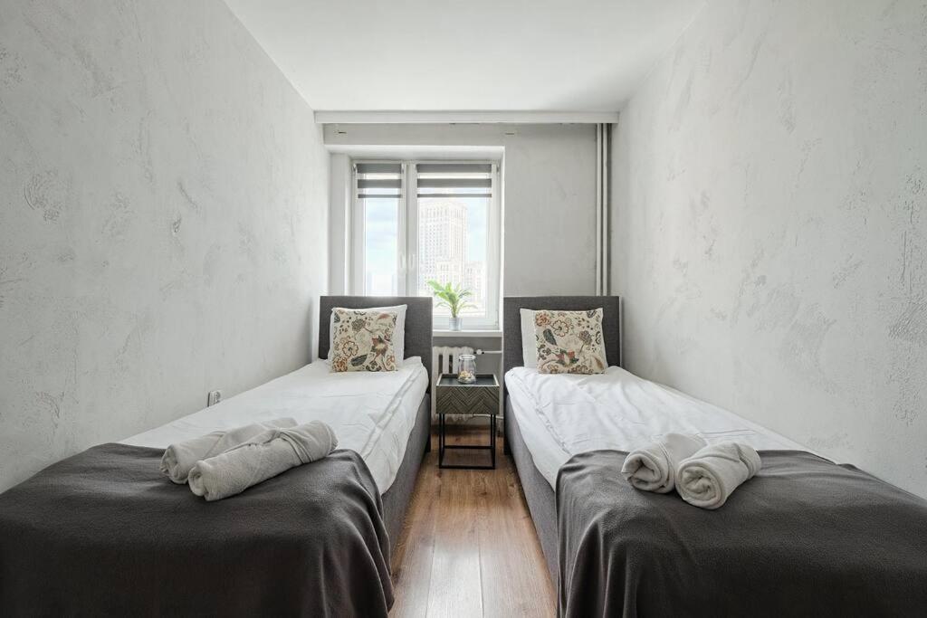 Apartment The View Private Emilii Plater 55 Warschau